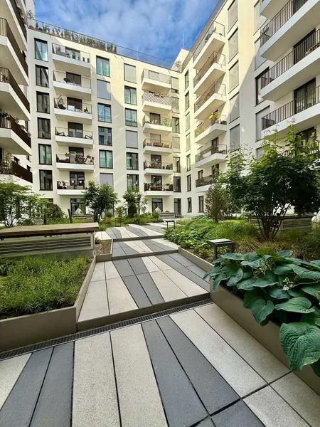 Einziehen und wohlfühlen – diese Wohnung verbindet Großstadtflair mit Rückzugsqualität.